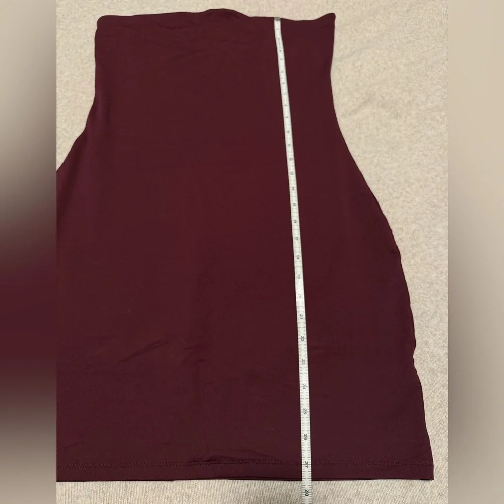 Aritzia Contour Strapless Bodycon Dress in Deep Burgundy